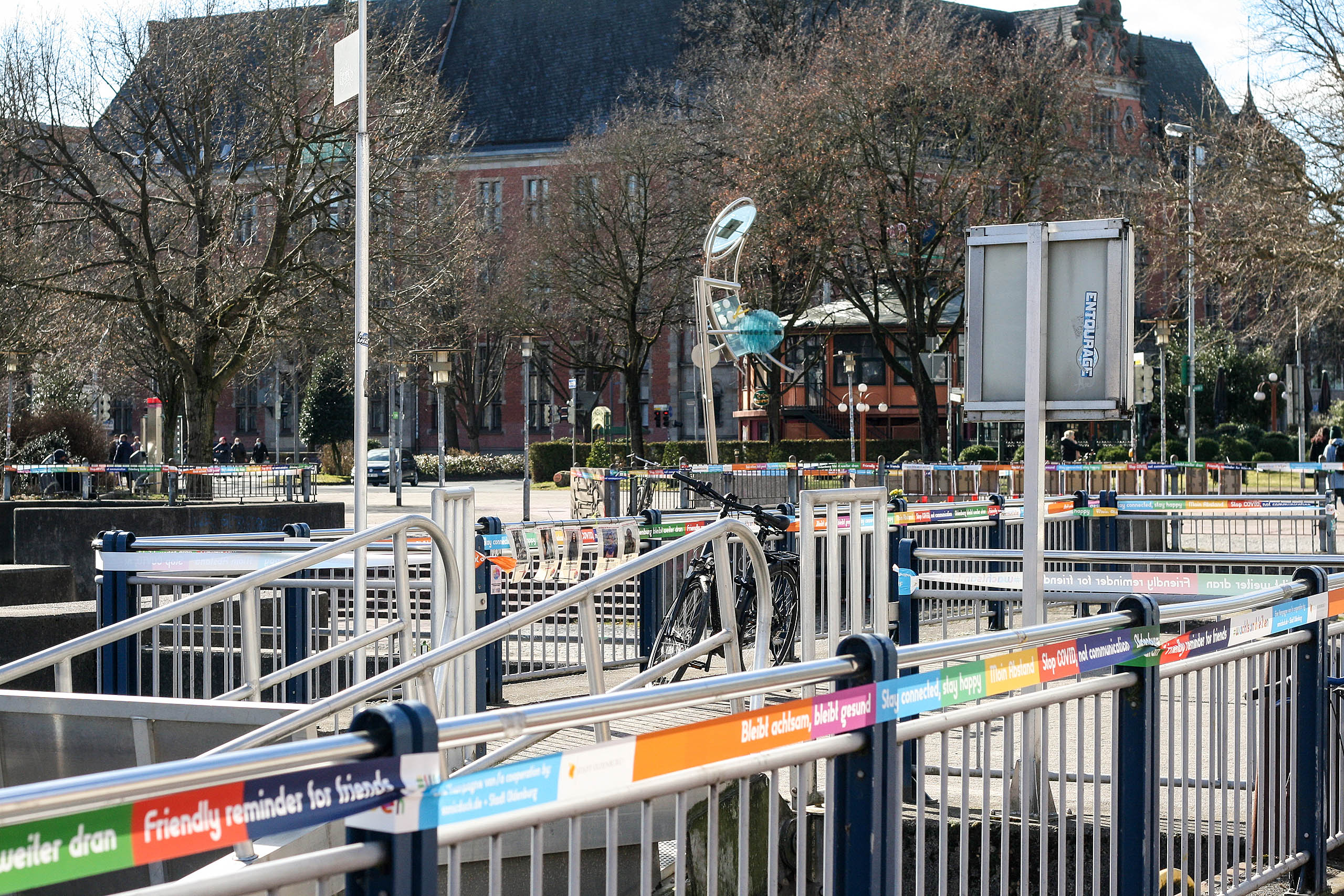 Installation + Kampagne. Robert Hoffmann-Lohse, #wachtsambleiben